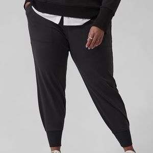 (athleta) Venice Jogger size L